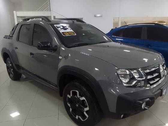 RENAULT OROCH 1.3 TCE FLEX OUTSIDER X-TRONIC RENAULT OROCH 1.3 TCE FLEX OUTSIDER X-TRONIC